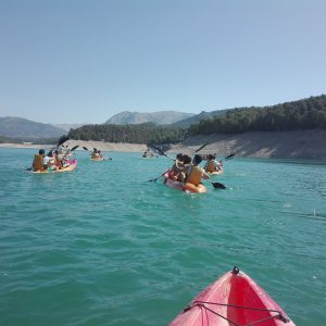 Paseos en kayak. Actividades por el Embalse de la Bolera en Sierras de Cazorla